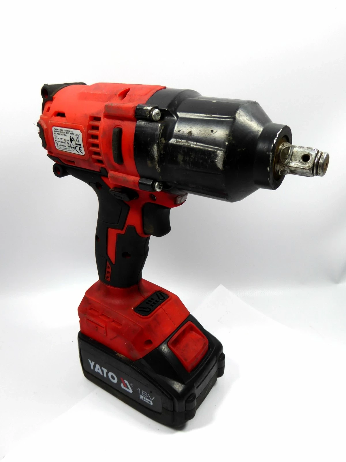 klucz-udarowy-bezszczotkowy-yato-yt-828061-komple-ean-gtin-5906083076787