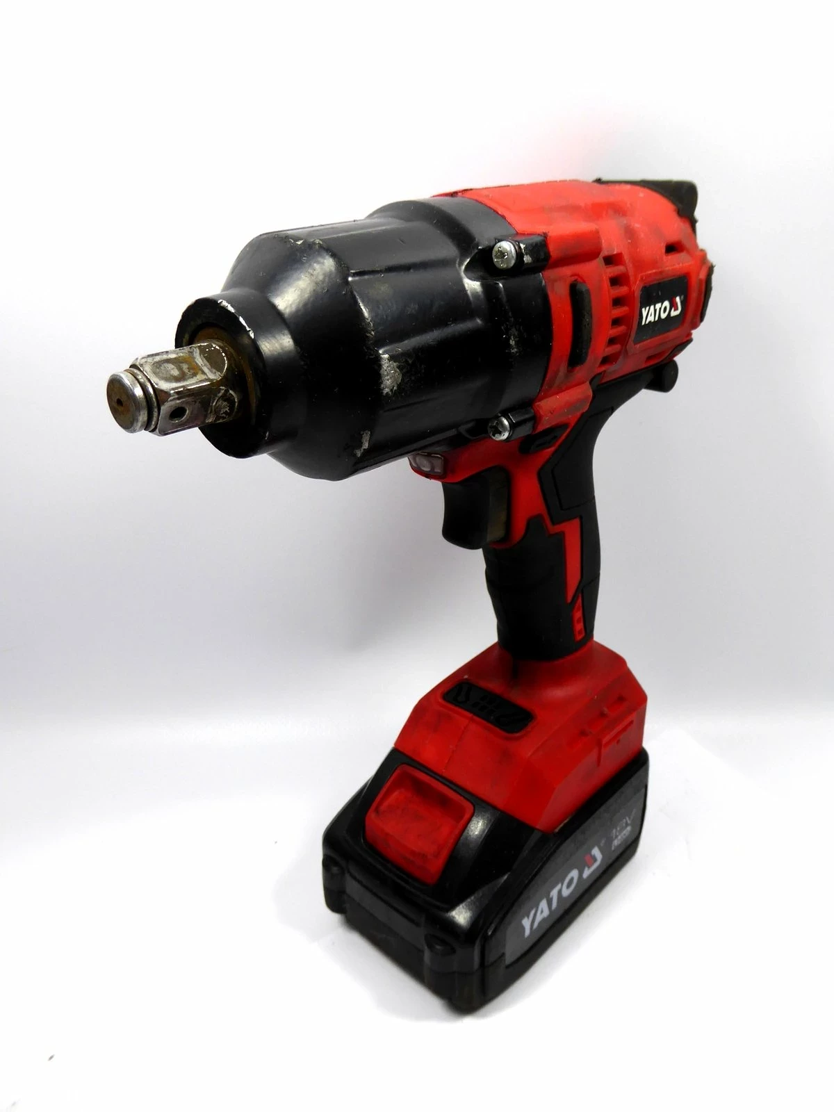 klucz-udarowy-bezszczotkowy-yato-yt-828061-komple-rodzaj-silnika-silnik-bezszczotkowy
