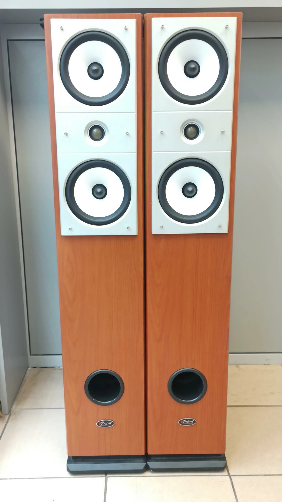 2-kolumny-prism-amethyst-ht-150-stan-uzywany