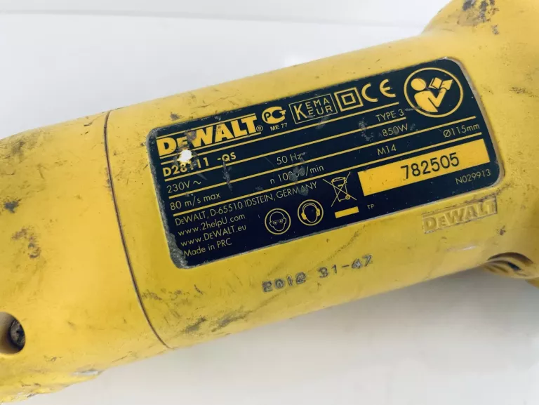 SZLIFIERKA KĄTOWA DEWALT D28111-QS