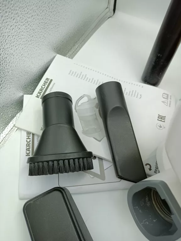 ODKURZACZ BEZWORKOWY KARCHER VC3 PREMIUM POLECAMY