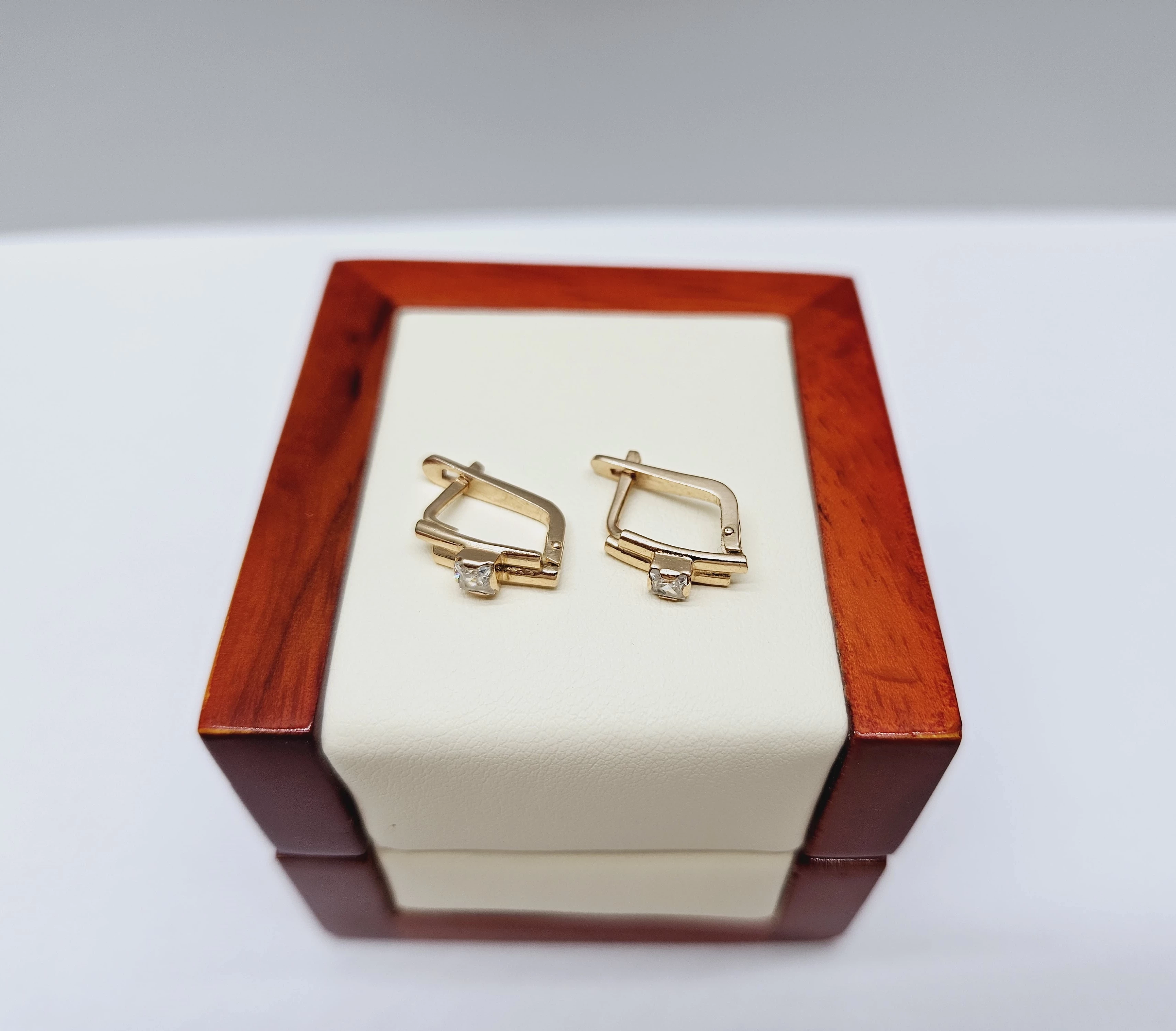 zlote-kolczyki-585-263g-stan-uzywany