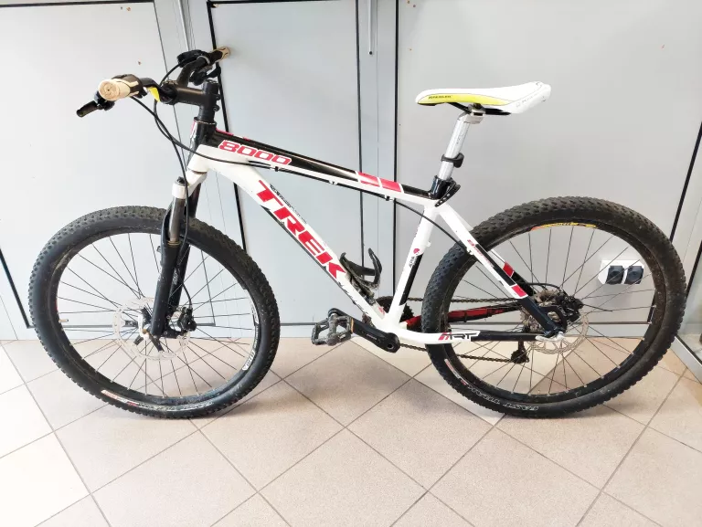 rower-trek-8000-26-cali-kola-16-cali-rama-okazja-stan-uzywany