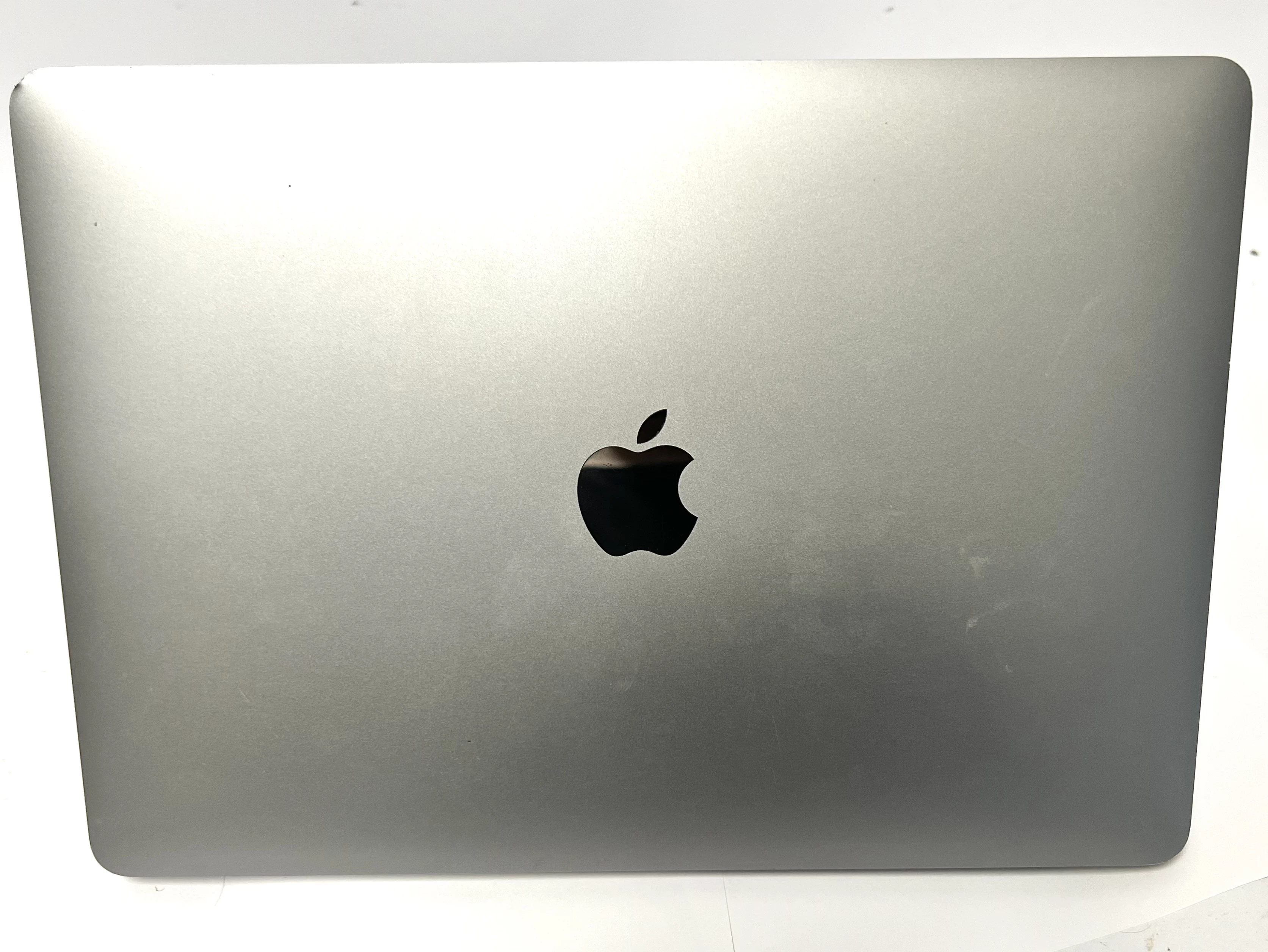 apple-macbook-air-2018-retina-13-i5-483-cykli-pojemnosc-dysku-128