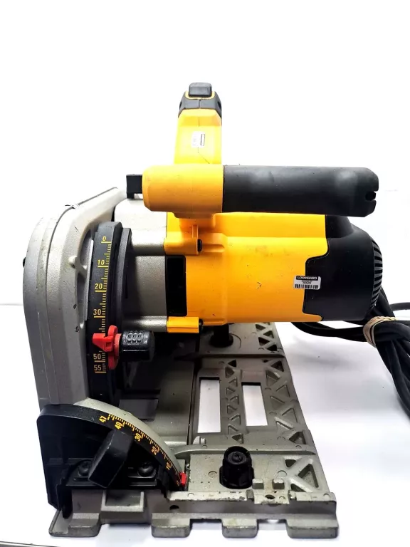 zaglebiarka-dewalt-dws520-product-id-76ed327f-08af-484e-a026-1e81babe1b6b