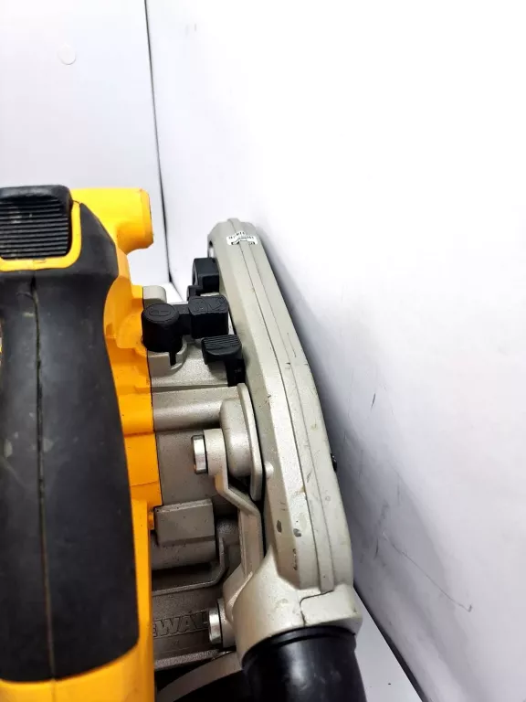 zaglebiarka-dewalt-dws520-ean-gtin-5035048617434