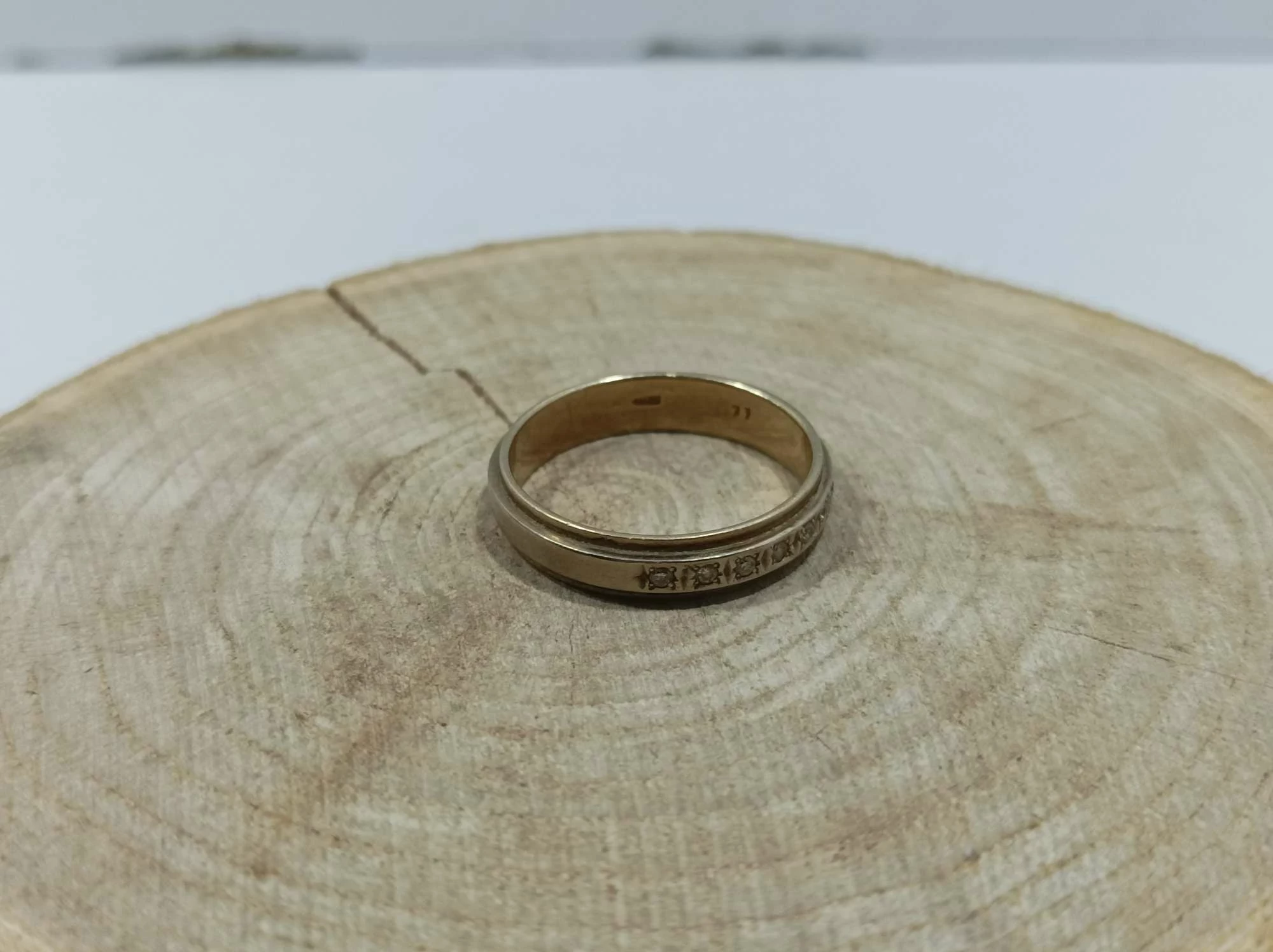 zlota-obraczka-wysadzana-diamencikami-402g585-bielska-45-plock