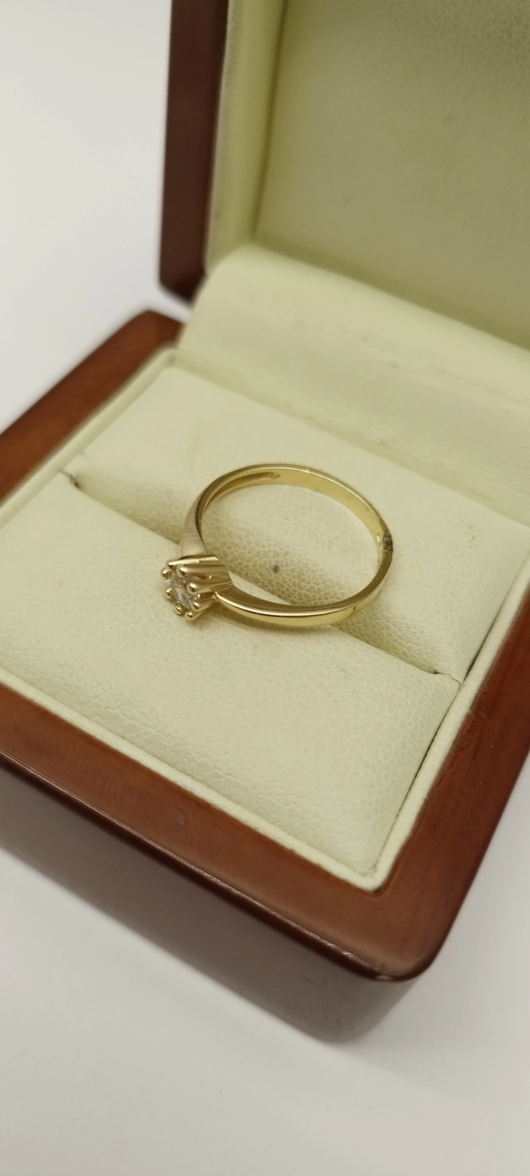 zloty-pierscionek-585-r13-162-g-stan-11323-2