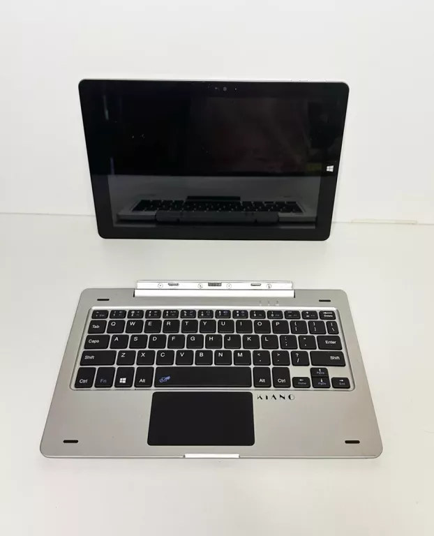 LAPTOP KIANO INTELECT X3 HD 10,1" 2 GB / 32 GB