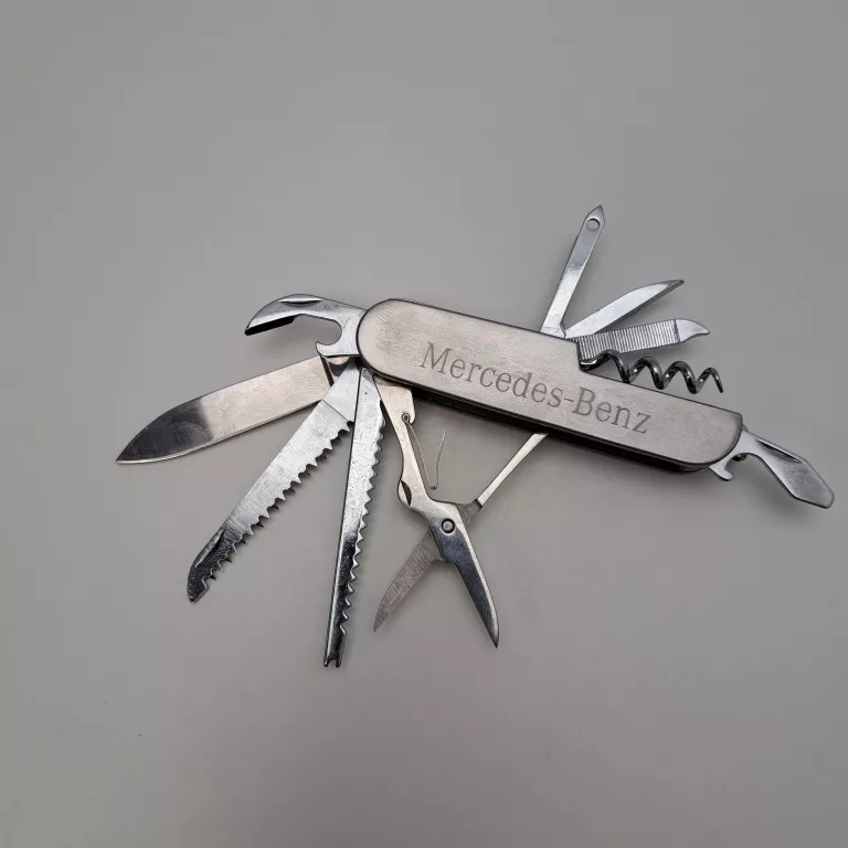 scyzoryk-mercedes-benz-stan-uzywany