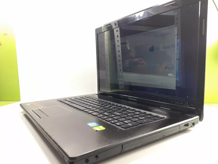 LAPTOP LAPTOP LENOVO G780 #OPIS