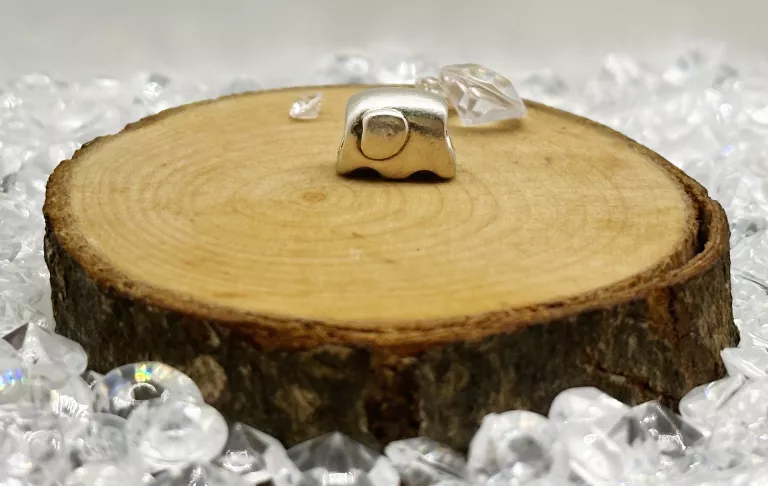 sliczny-srebny-charms-slonik-kosciuszki-159-wroclaw-gracja