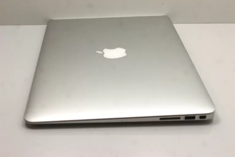 MACBOOK AIR A1466
