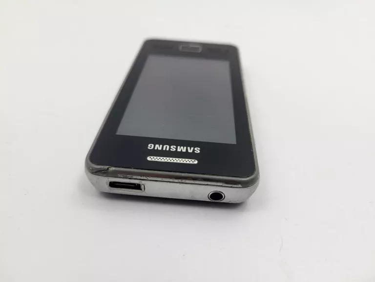 telefon-samsung-gt-s5260-zgnieciony-port-ladowania-kod-producenta-gt-s5570