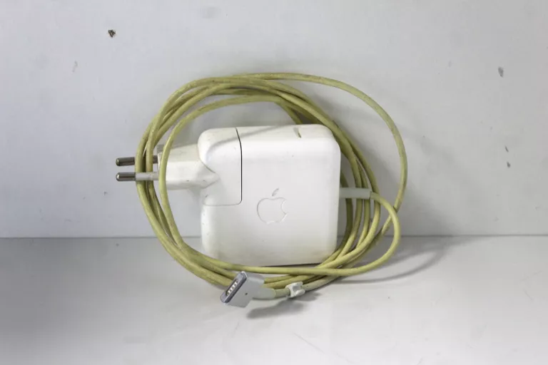 MACBOOK AIR A1466