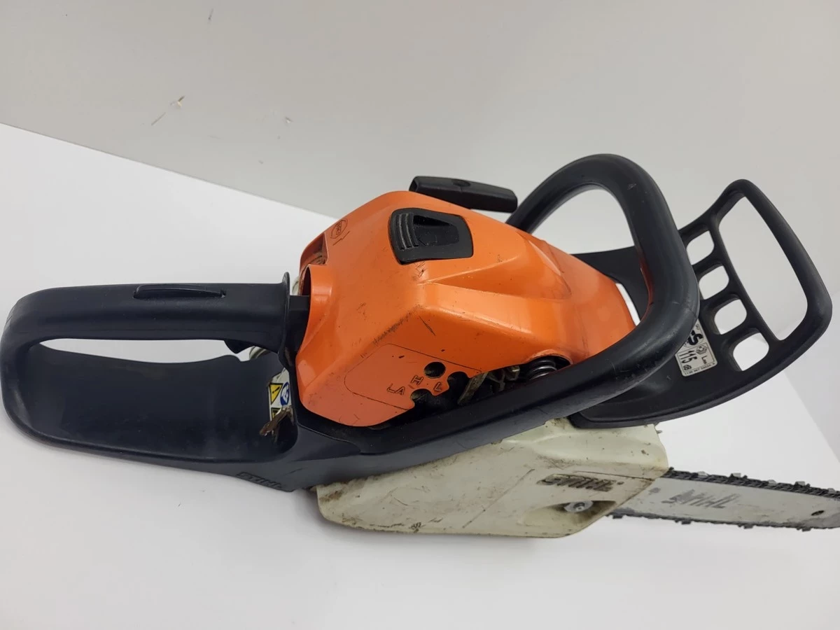 pila-lancuchowa-stihl-ms-211c-zasilanie-spalinowe