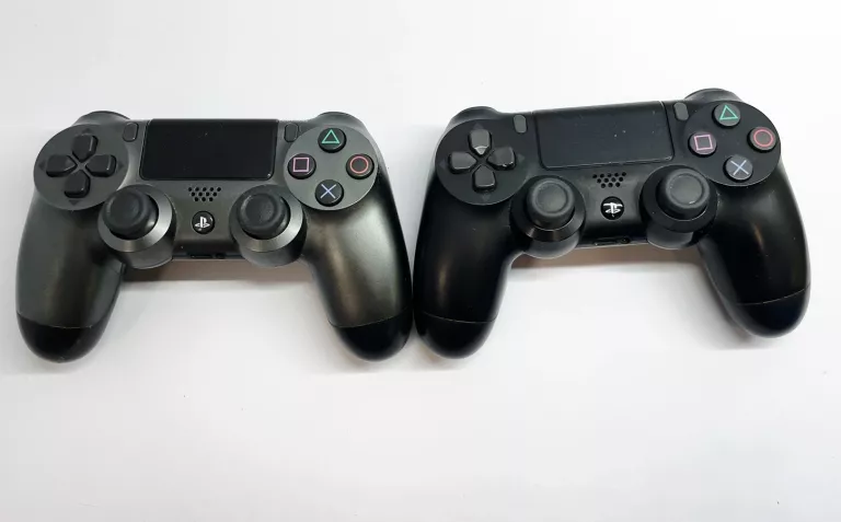 KONSOLA PS4 PRO 1 TB