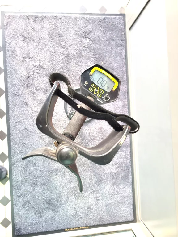 WYKRYWACZ METALI GC-1032 DETEKTOR