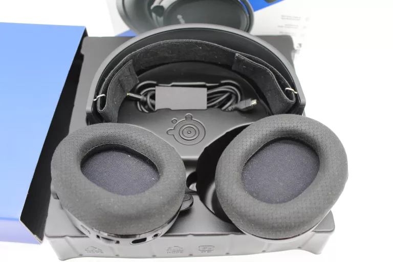 SŁUCHAWKI STEELSERIES ARCTIS 3