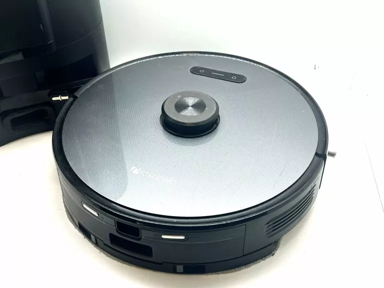 ROBOT SPRZĄTAJĄCY PROSCENIC LDS M8 PRO