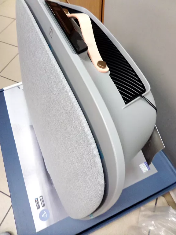 OCZYSZCZACZ POWIETRZA ELECTROLUX WELL A7 JAK NOWY!!