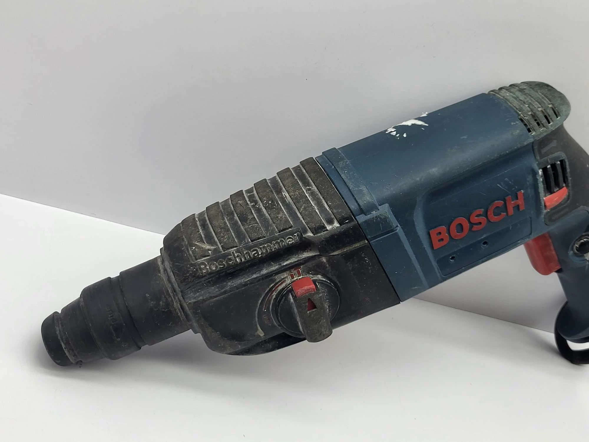 mlotowiertarka-bosch-d-70745-stan-uzywany