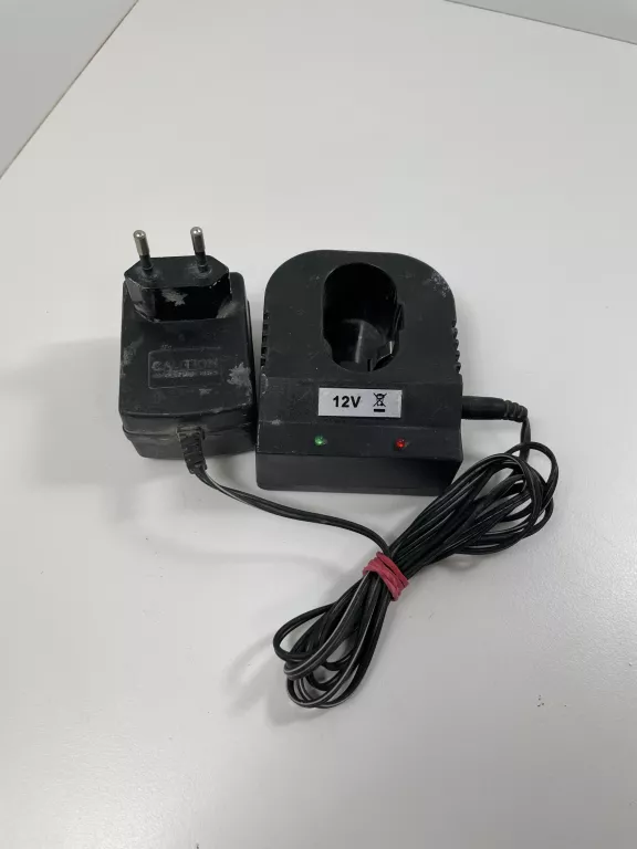 Black & Decker PS160 418352-01 Battery Charger 12V