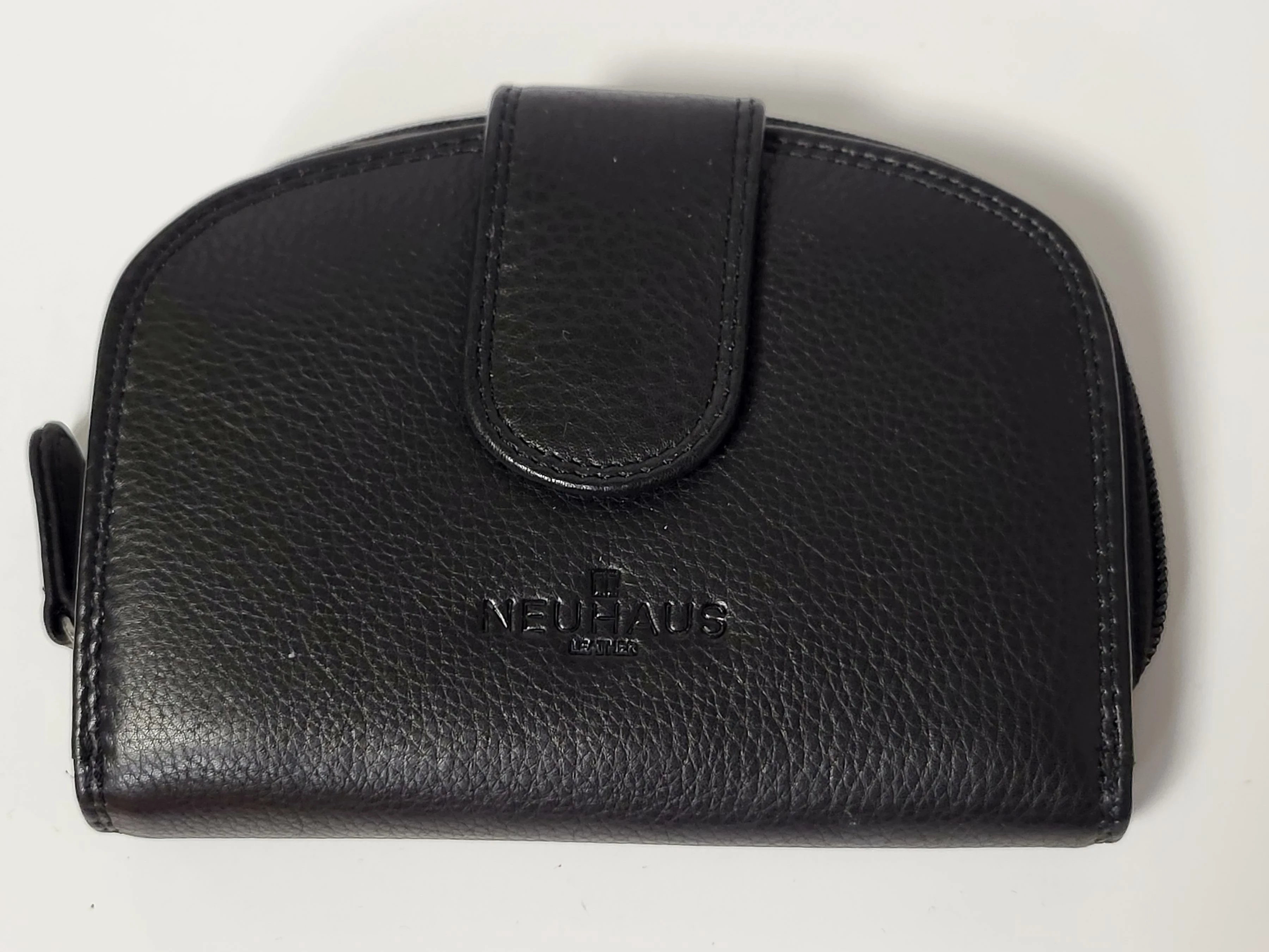 portfel-neuhaus-skorzany-aleja-wolnosci-15b-czestochowa-sj