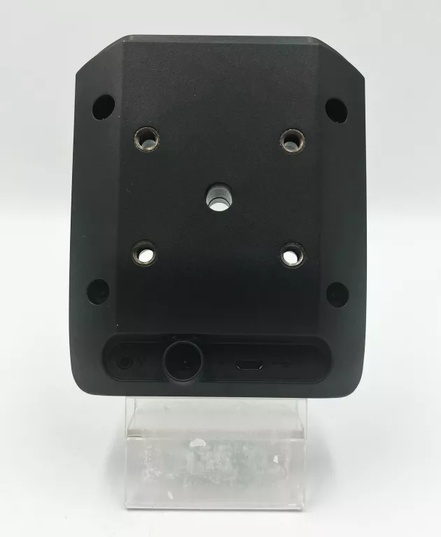 nawigacja-tomtom-bridge-europe-truck-dok-laduja-mapy-w-zestawie-europa