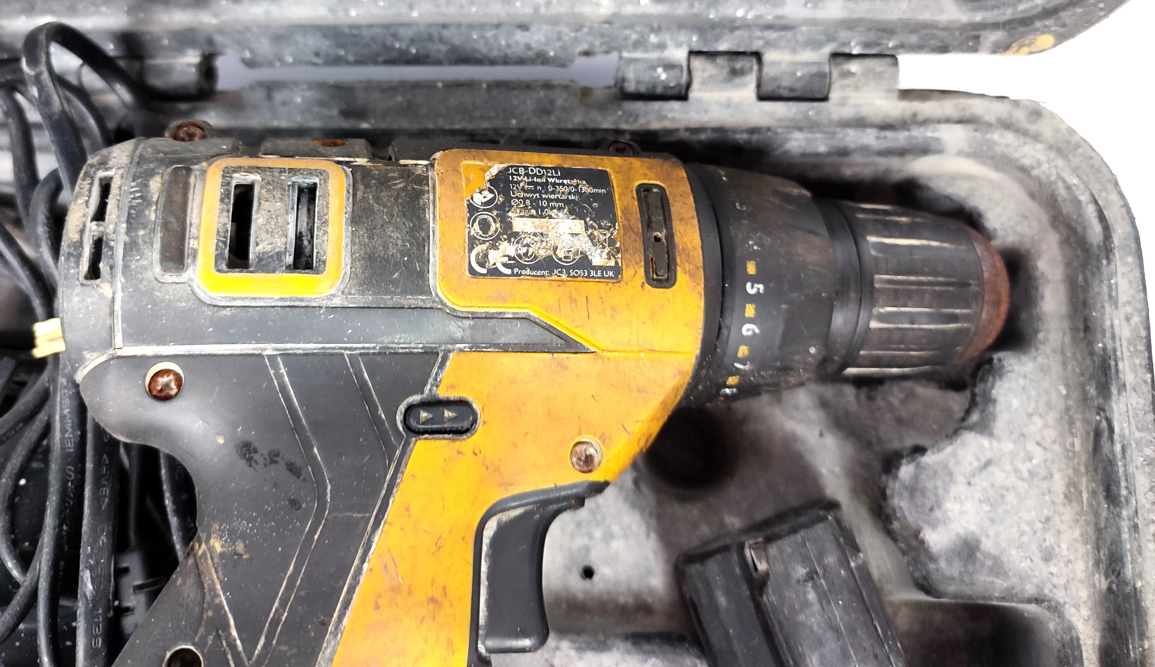 wiertarko-wkretarka-bezudarowa-jcb-dd12li2-rodzaj-bezudarowa