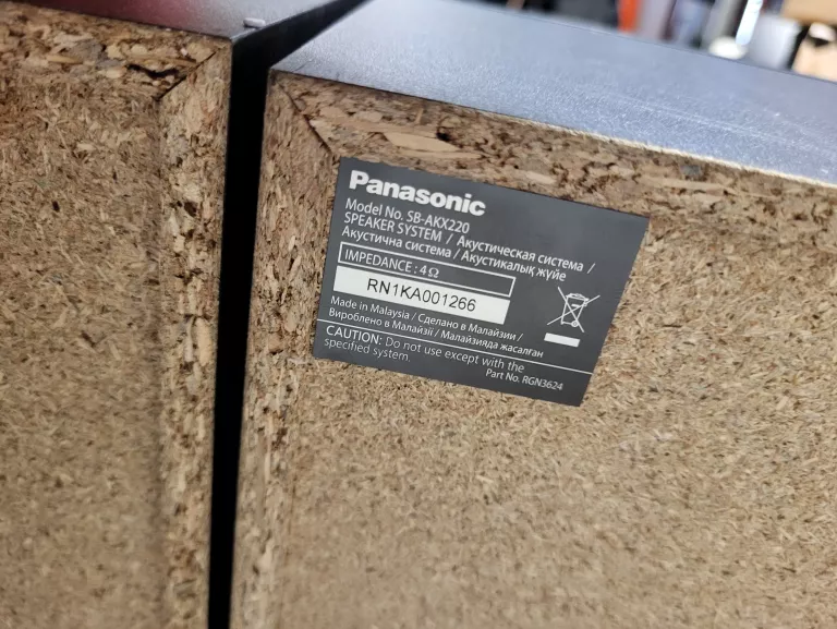 WIEŻA PANASONIC SC-AKX320