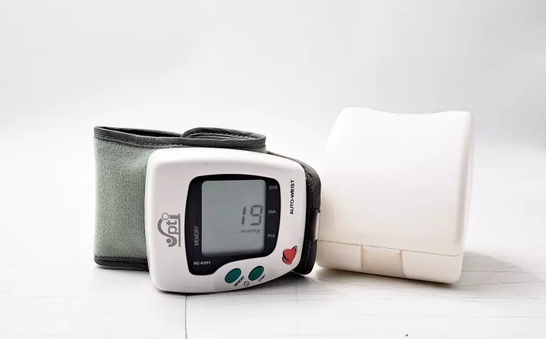 CIŚNIENIOMIERZ OPTI AUTO-WRIST