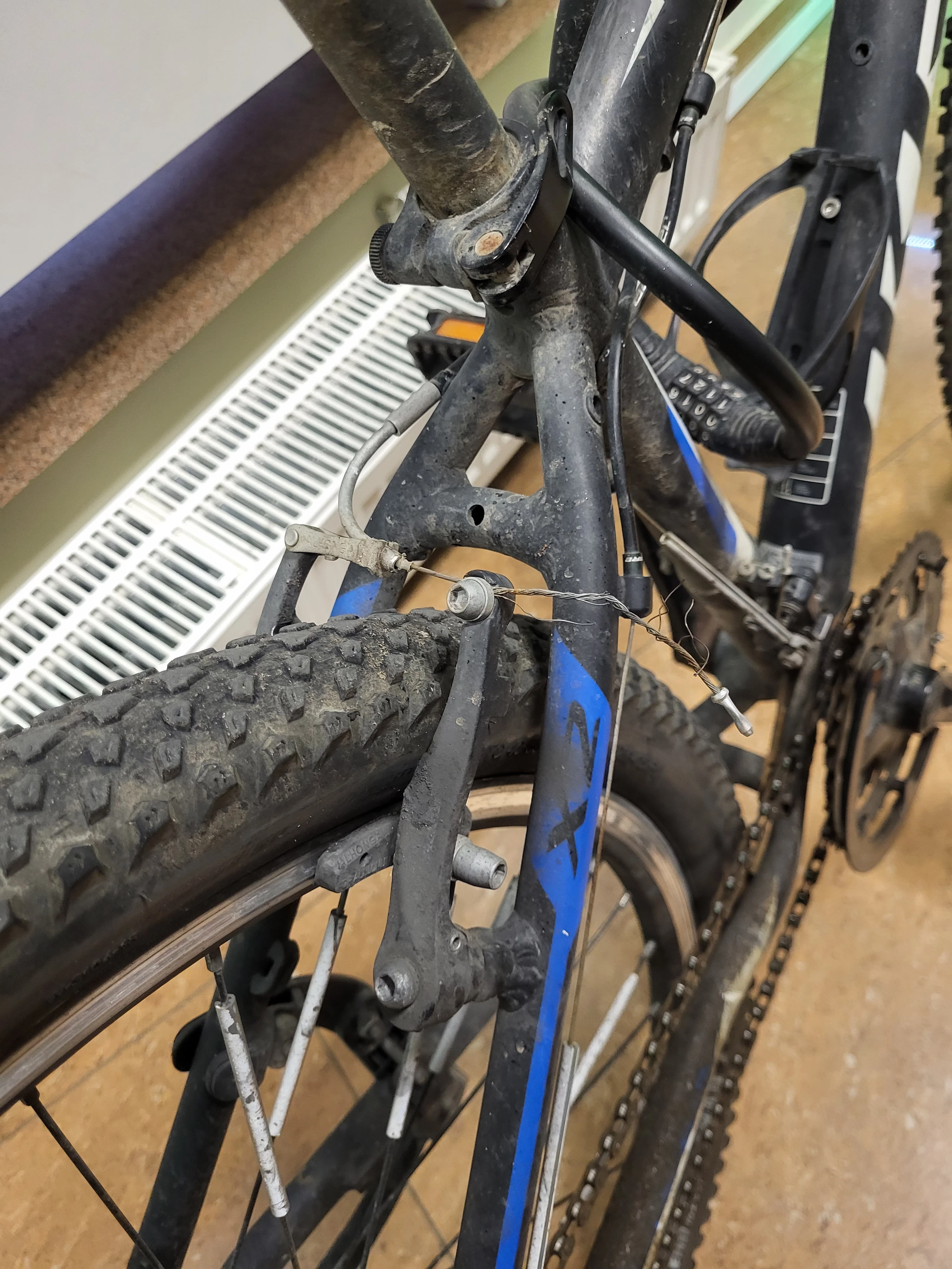 rower-kross-hexagon-x2-marka-kross