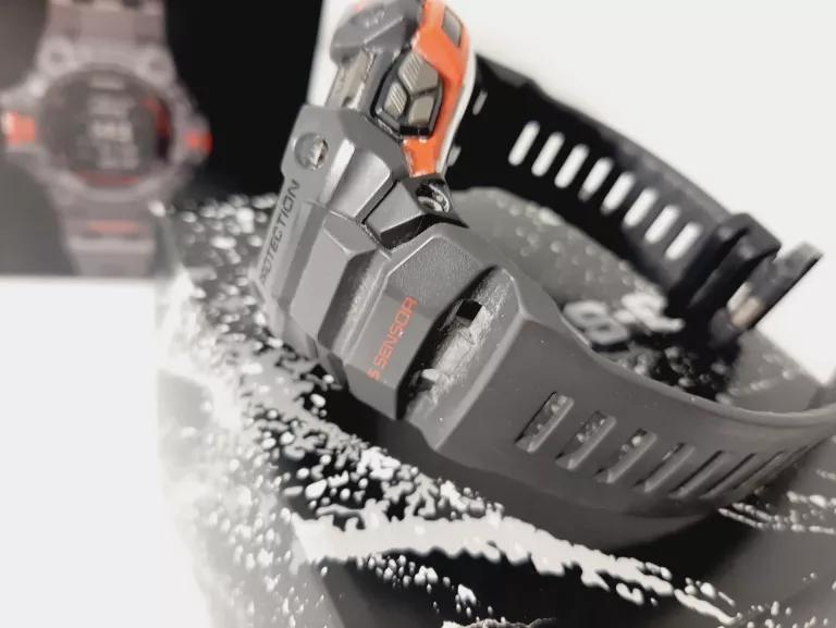 ZEGAREK CASIO G-SHOCK G-SQUAD GBD-H1000-8ER