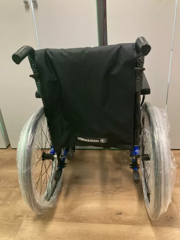 WÓZEK INWALIDZKI VERMEIREN V500 ACTIVE JAK NOWY