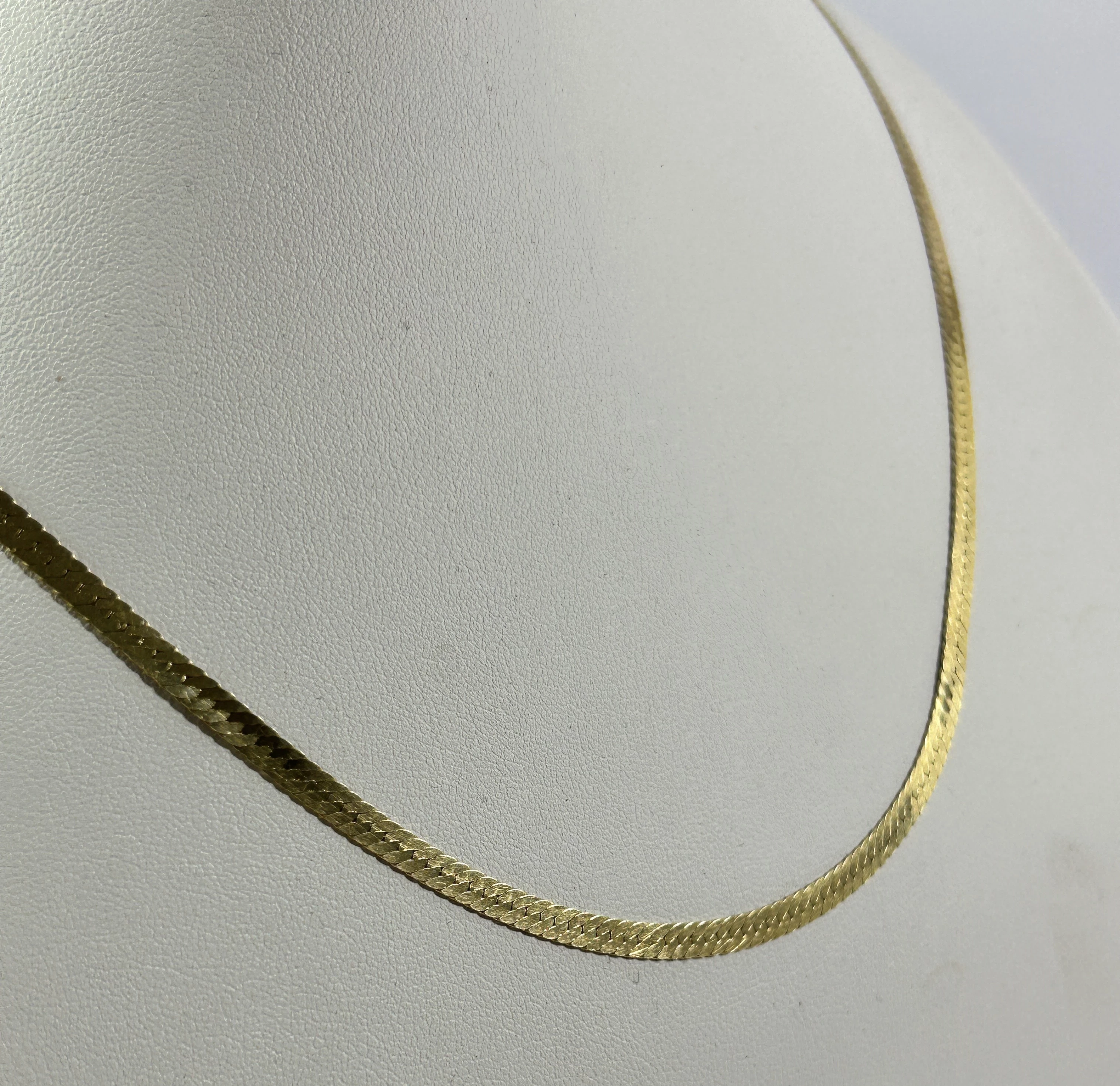 zloty-niezwykly-lancuszek-tasma-59cm-proby-585-material-zloto