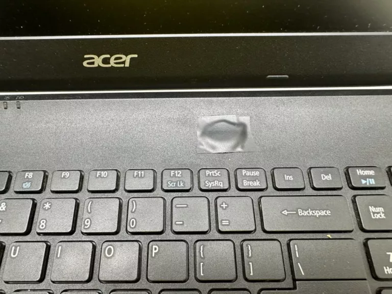 LAPTOP ACER ASPIRE E15