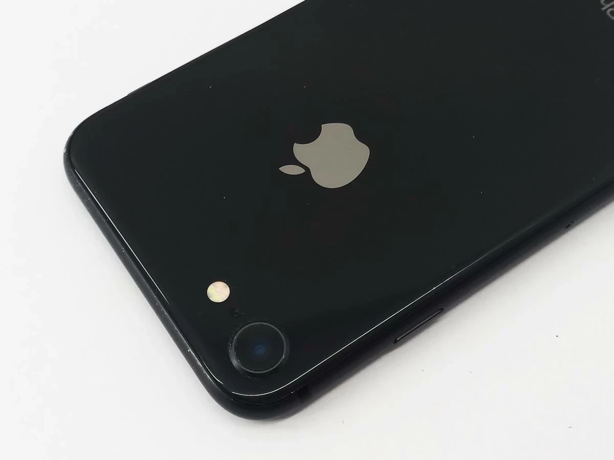 apple-iphone-8-64gb-uszkodzony-kolor-czarny