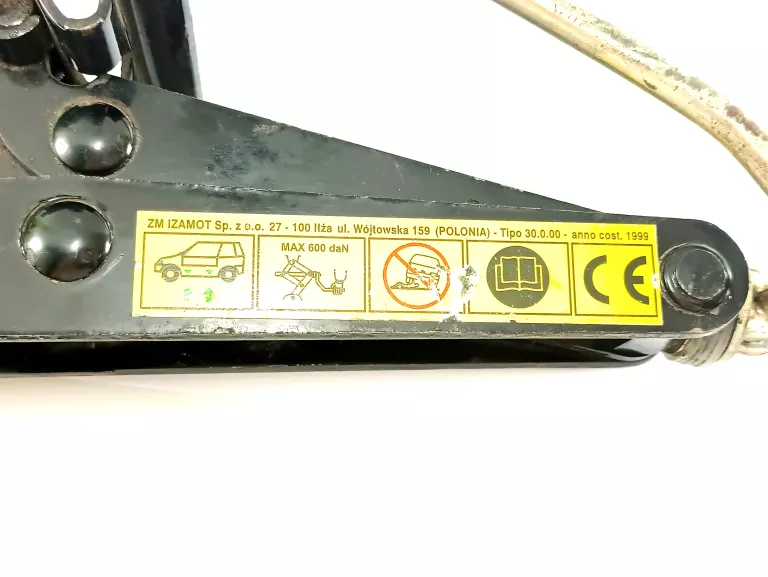 uniwersalny-lewarek-podnosnik-auta-izamot-kod-producenta-46522798