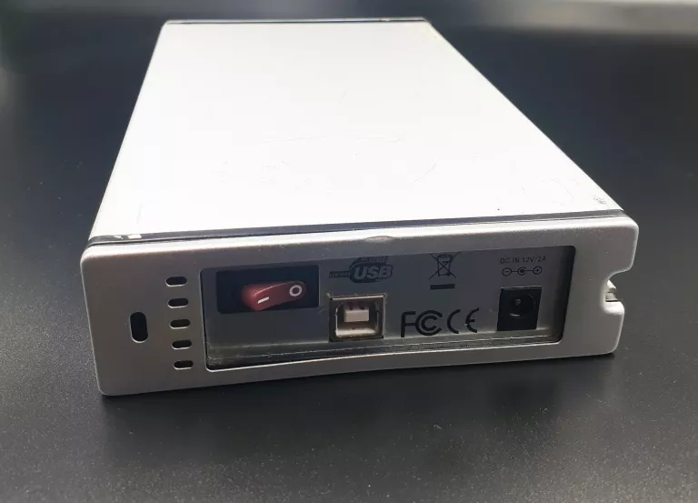 DYSK ZEWNĘTRZNY 3,5" TOSHIBA PX1393E-2G32 640GB