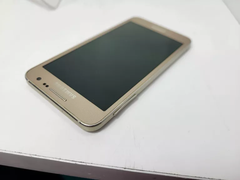 TELEFON SAMSUNG GALAXY A3