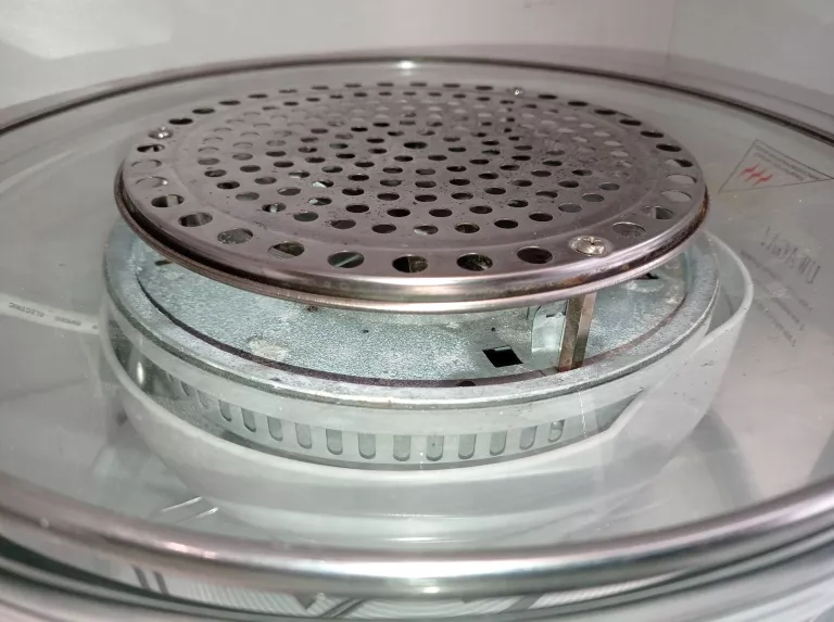 kombiwar-mango-halogen-oven-kp-615-kolor-dominujacy-bialy