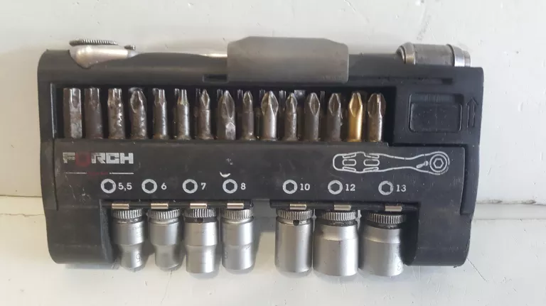 zestaw-kluczy-nasadowych-bity-grzechotka-forch-kod-producenta-4415-172-1