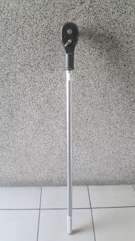 zestaw-kluczy-nasadowych-bity-grzechotka-forch-product-id