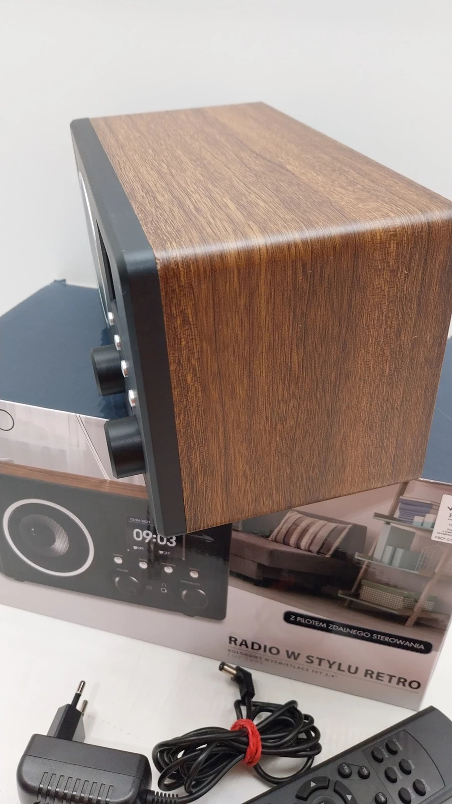 radio-w-stylu-retro-5w-marka-cmik