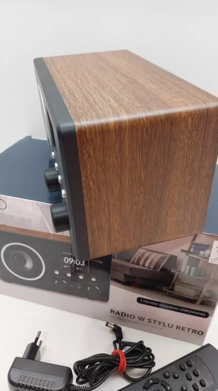 radio-w-stylu-retro-5w-marka-cmik