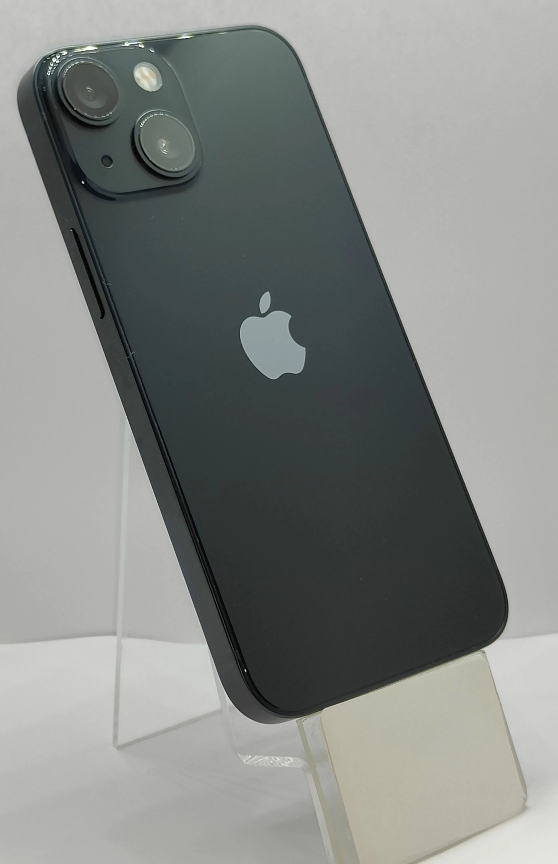 apple-iphone-13-mini-128gb-czarny-bateria-100kpl-przekatna-ekranu-540