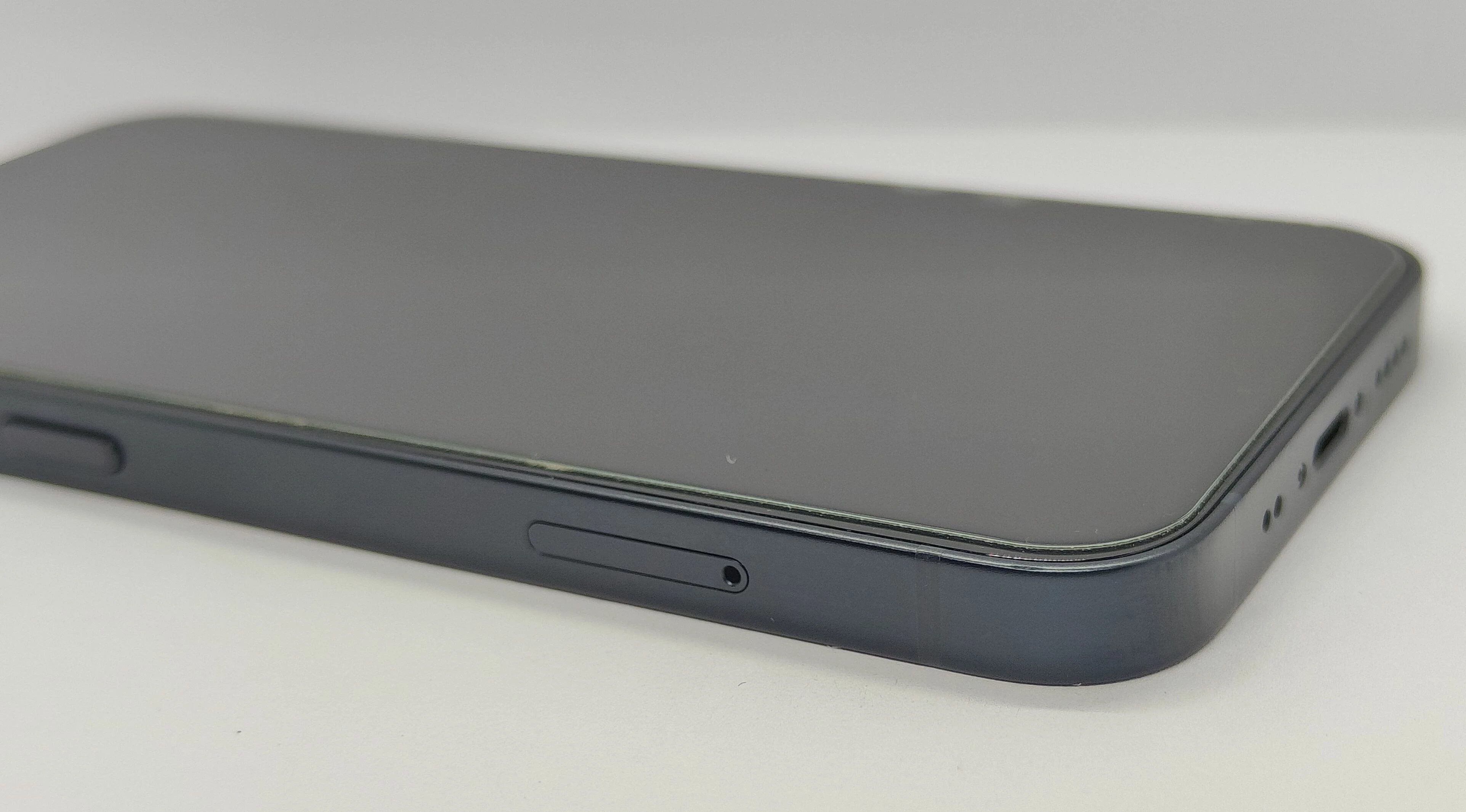 apple-iphone-13-mini-128gb-czarny-bateria-100kpl-system-operacyjny-android