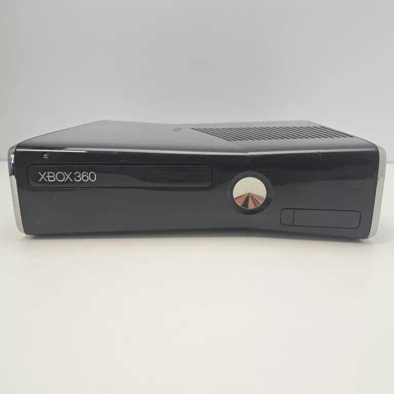KONSOLA KONSOLA XBOX 360 SLIM