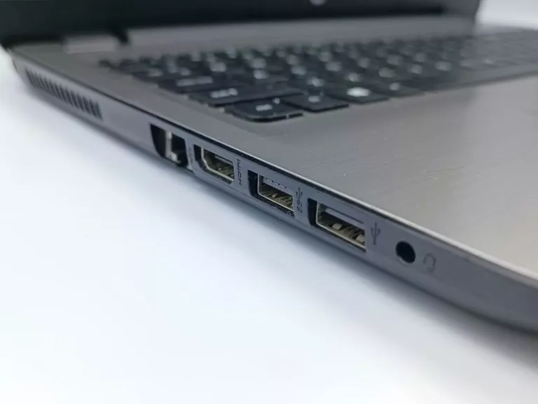 HP 3165NGW I3-5005U/ 8GB RAM /1TB